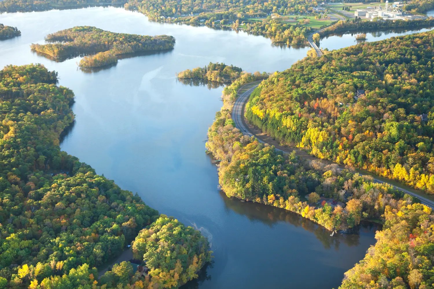 MI River- AdobeStock_343994507